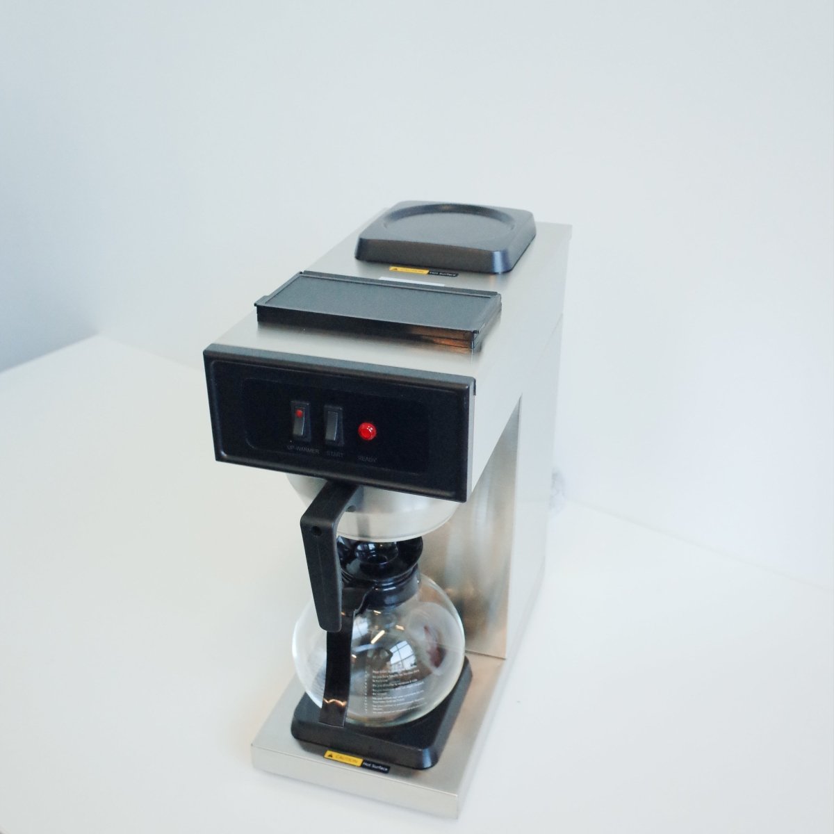 Classic Series Commercial Coffee Brewer — Manual Fill - Café Liégeois Canada Inc.